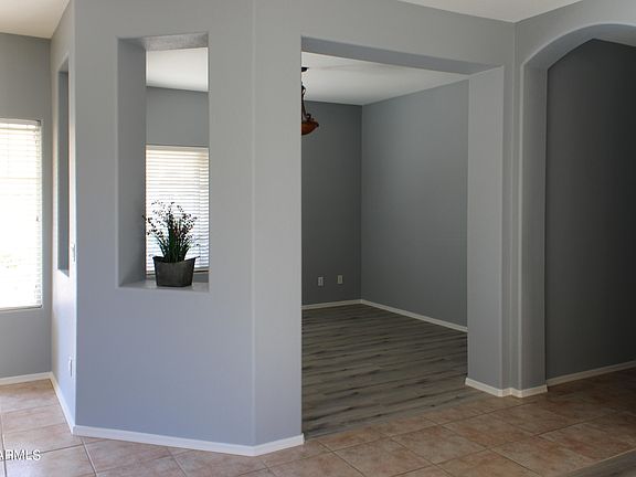 2nd image of 14334 W CLARENDON Avenue