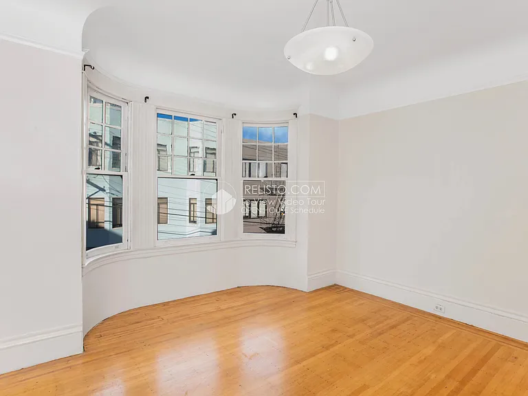 1041 Washington St #3 — Photo 7