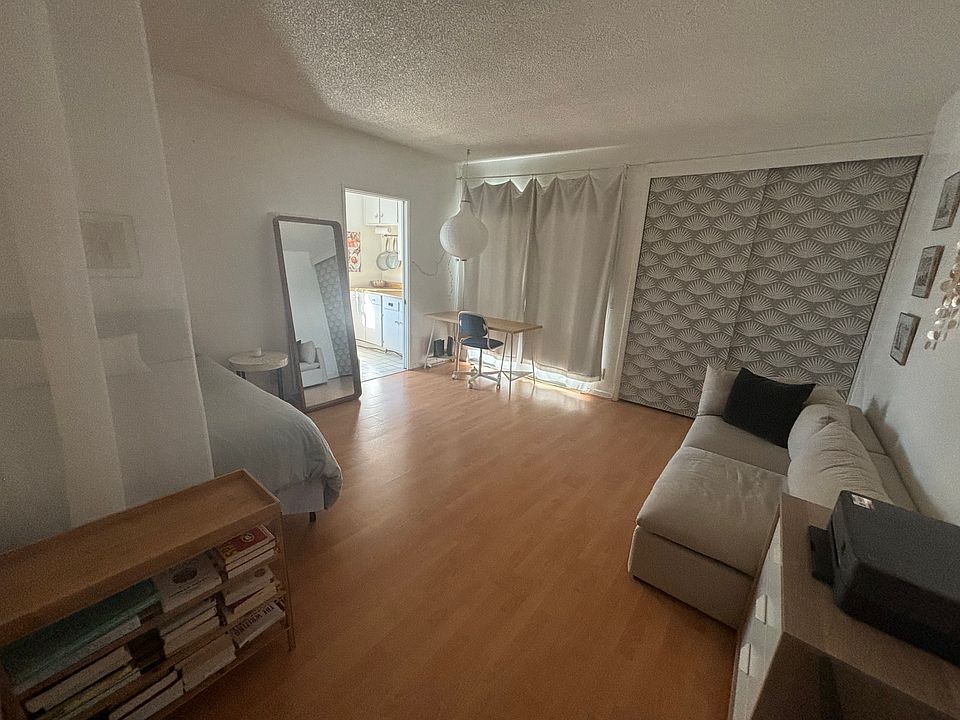 2nd image of 3639 Vinton Ave #9-B