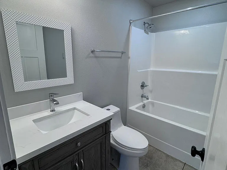 407 Long Ave — Photo 15