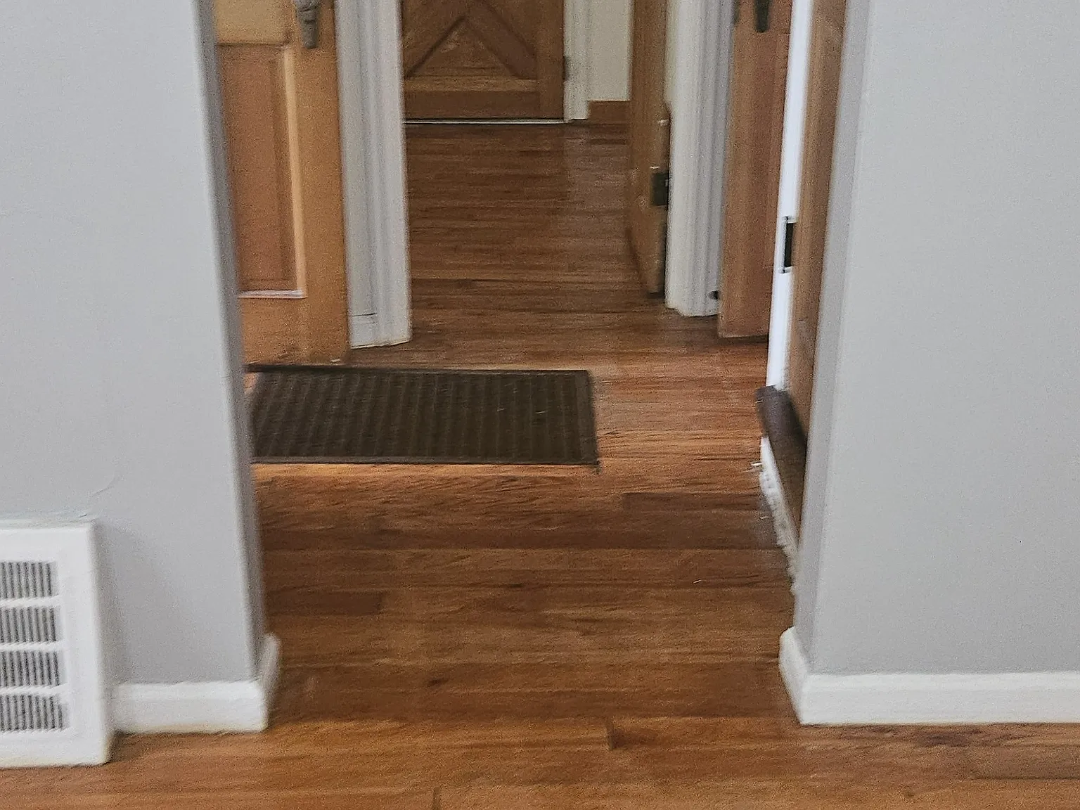 2714 Elmwood Street — Photo 4