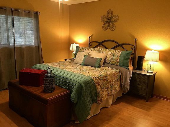 2nd image of 23819 Tayloe House Ln