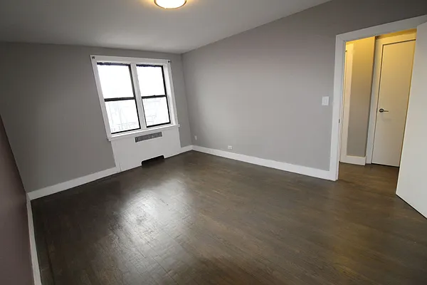 Rented by Bruma Realty LLC | media 15