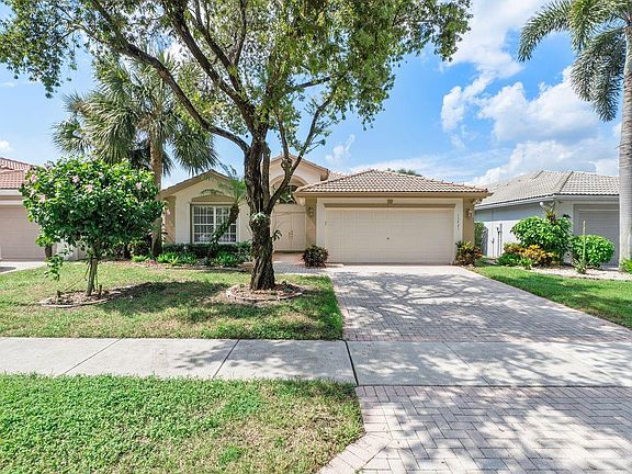 5th image of 11721 Castellon Court