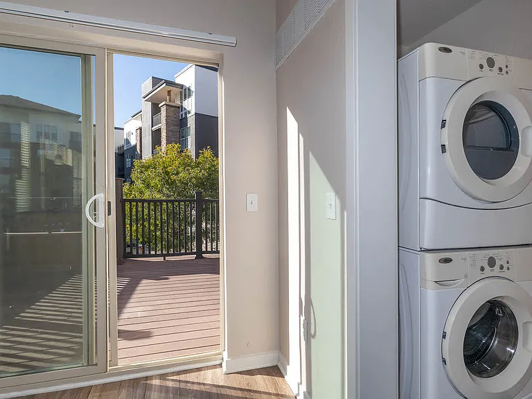 In-home Washer and Dryer and Balcony
