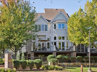 606 River St, Minneapolis, MN 55401