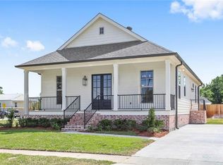 7240 Patricia St, Arabi, LA 70032