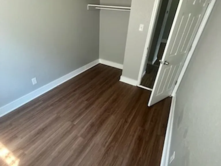 51 Saint Gregory Dr — Photo 6