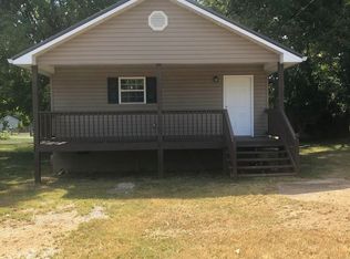1504 Adams St, Athens, TN 37303