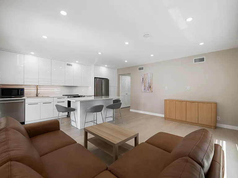 915 Intracoastal Dr #5 — Photo 9