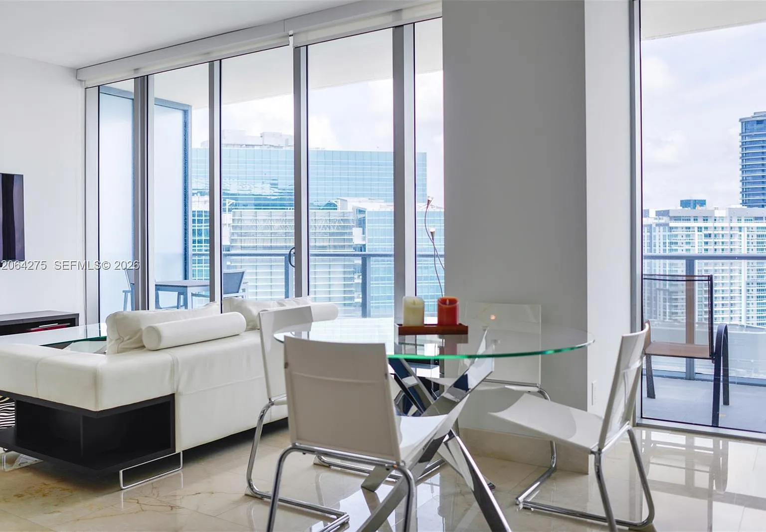 Brickellhouse Condo — Photo 1