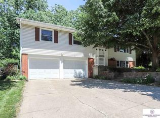 13226 Marinda Cir, Omaha, NE 68144