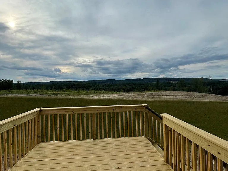 141 Caymus Dr — Photo 16