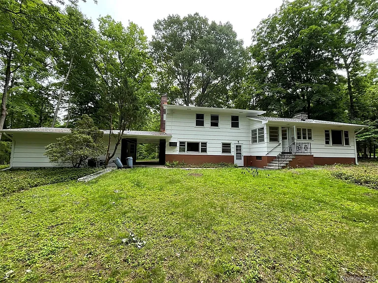21 Young Rd — Photo 21