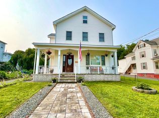 30 White St #2R, Taunton, MA 02780