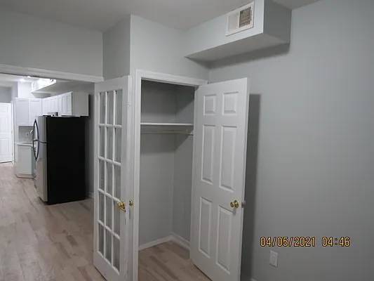 Rented by Big Apple Realty Group | media 10