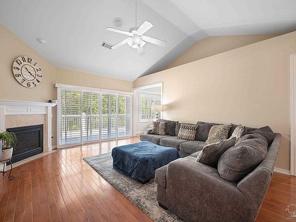 5th image of 760 Crooked Oak Dr