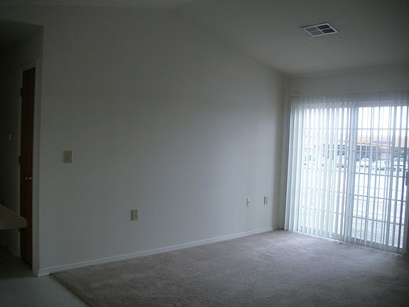 Vaulted Ceilings, throughout