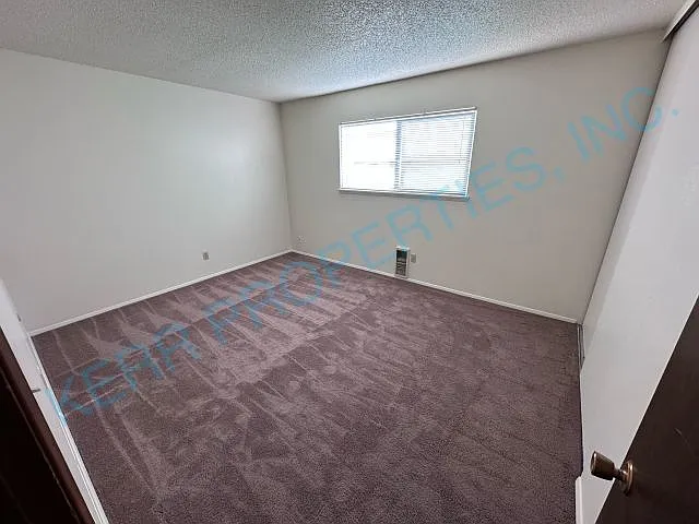 7512 SE Steele St — Photo 9