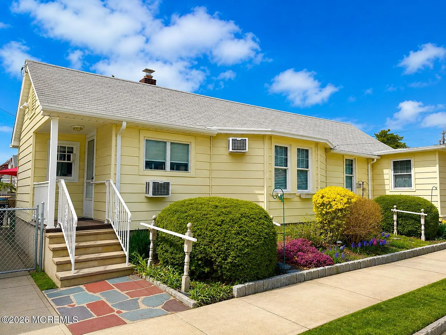 1 bed, 911 sqft, $1,750 — Photo 3