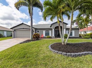 320 SE 24th St, Cape Coral, FL 33990