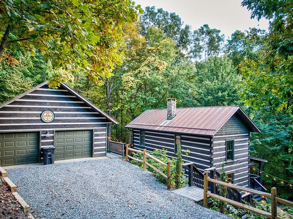 1444 Rich Mountain Rd