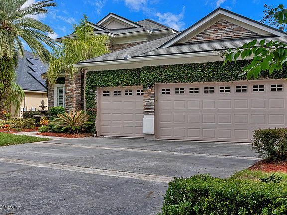3rd image of 630 Hannah Park Ln