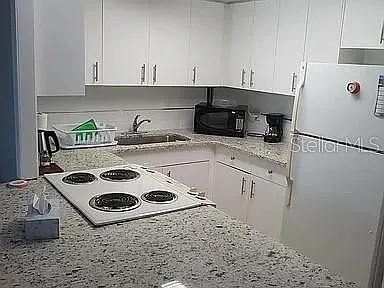 880 Mandalay Ave #N204 — Photo 25