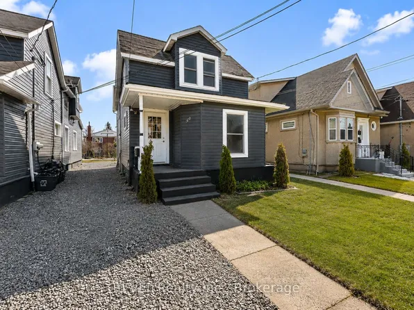 30 Division St, Saint Catharines, ON L2R 3G2