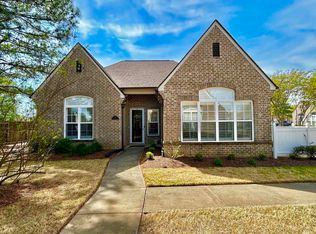 223 Seattle Slew Dr, Collierville, TN 38017