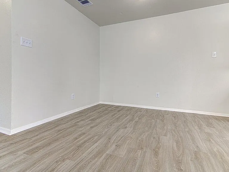 8202 W Gate Blvd #A — Photo 7