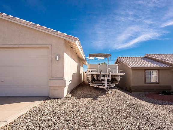 4th image of 3180 Thistle Dr