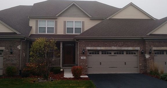5th image of 720 E Oliviabrook Dr