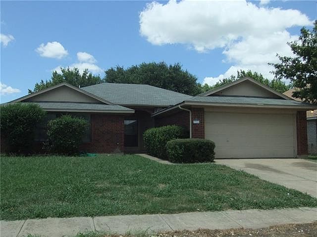 1st image of 3316 Misty Valley Dr