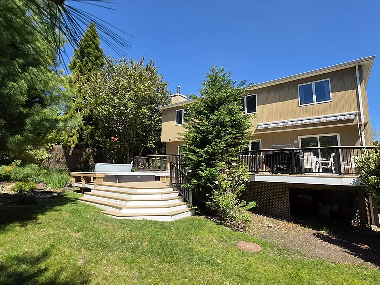 40 Hilltop Rd — Photo 20