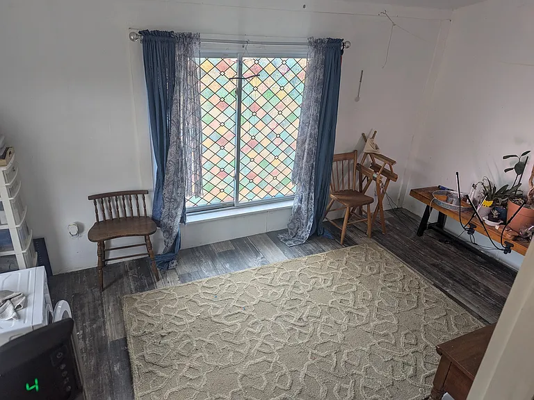 Bonus bedroom/sunroom