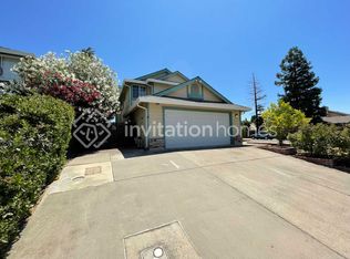 8400 Yermo Way, Sacramento, CA 95828