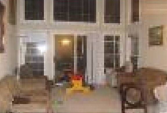 4th image of 9033 Jacqueline Dr