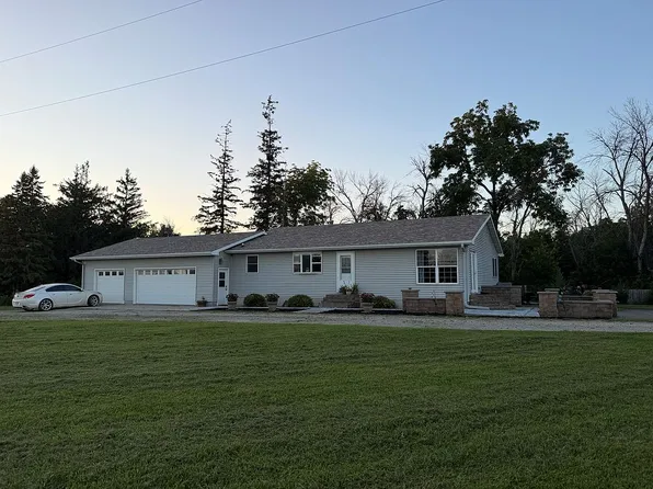1573 Foothill Ave, Nora Springs, IA 50458