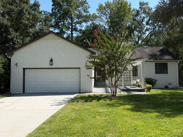 2440 Wedgefield Rd