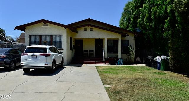 2nd image of 215 S Soto St