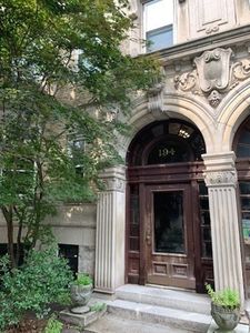 194 Saint Paul St APT 5, Brookline, MA, 02446