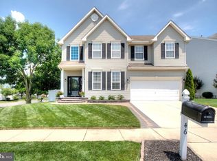46 Lawrence Ln, Turnersville, NJ 08012