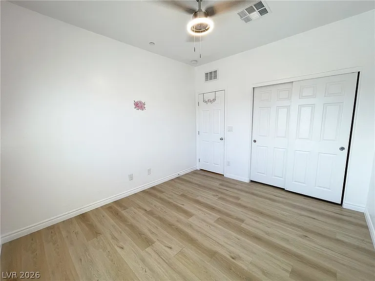 7035 Denio Island St — Photo 12