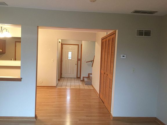3rd image of 5890 Niles Dr #2
