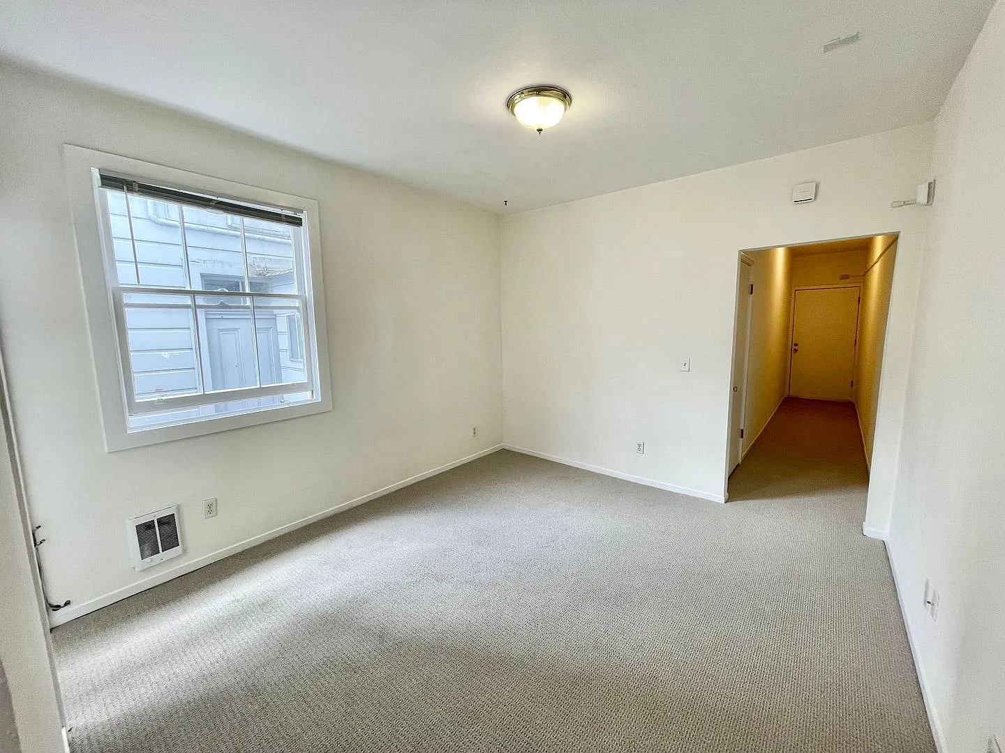 Spacious And Airy Studio Apartment In Hayes Valley!! Laundry! Progressive — Photo 3