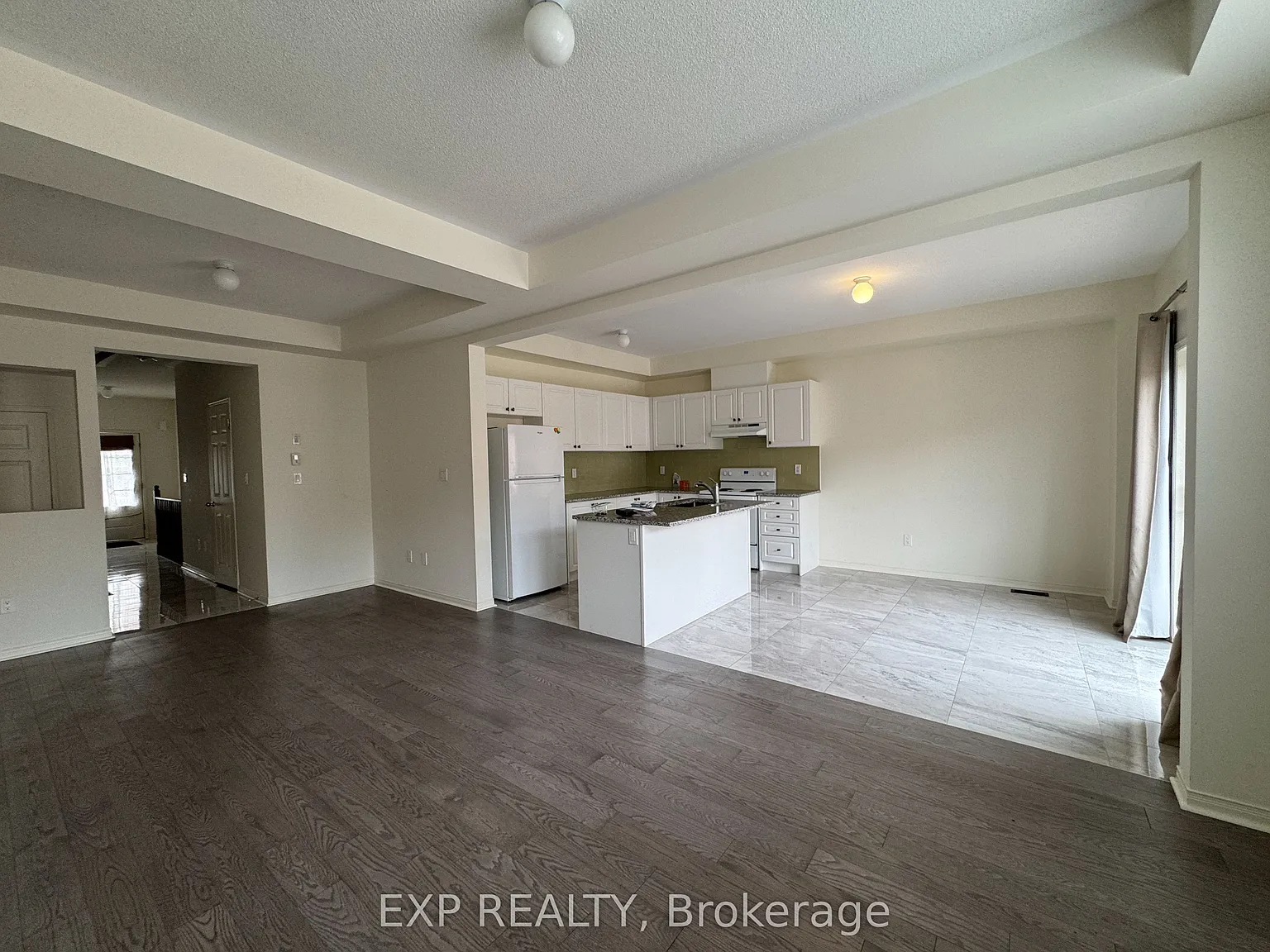 3 bed, $3,950 — Photo 2