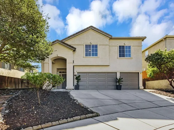 1641 Cobblestone Ct, Hollister, CA 95023