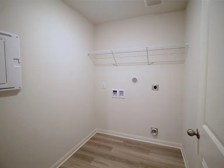8031 Vacek Meadows Loop — Photo 26