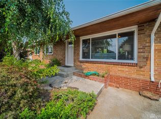 412 10th St, Snohomish, WA 98290